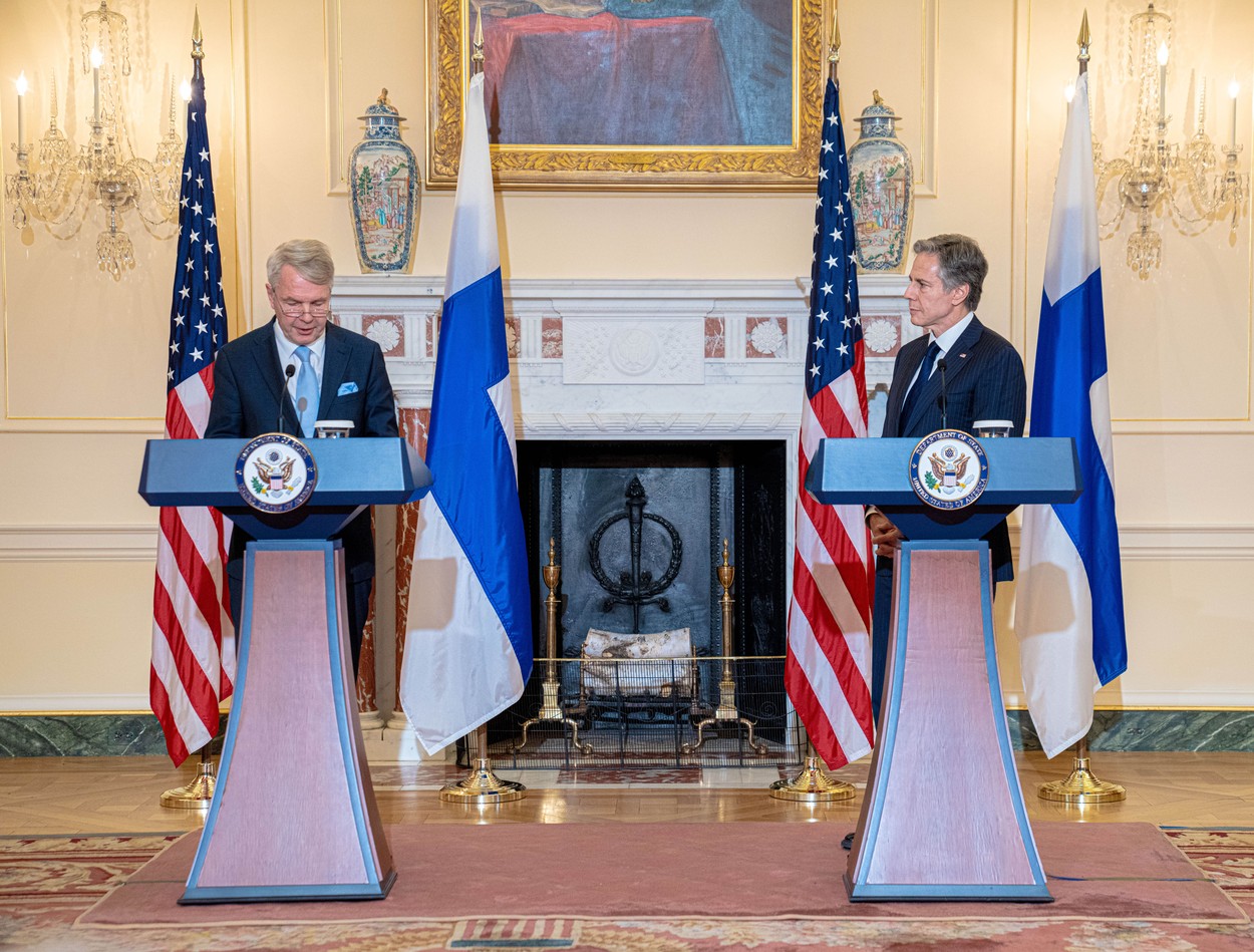 Blinken: Ucraina spune că nu va folosi armele americane pentru a lovi în Rusia