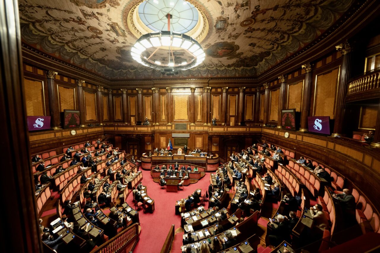 Preşedintele Italiei a anunțat ziua desfășurării alegerilor anticipate, după demisia premierului și dizolvarea Parlamentului