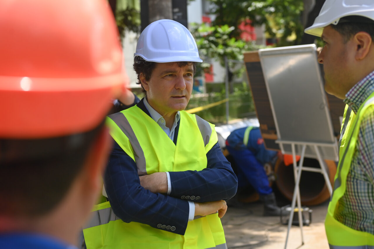 Încep lucrările de reabilitare a 210 de kilometri de rețea termică din București. Majoritatea banilor, din fonduri europene