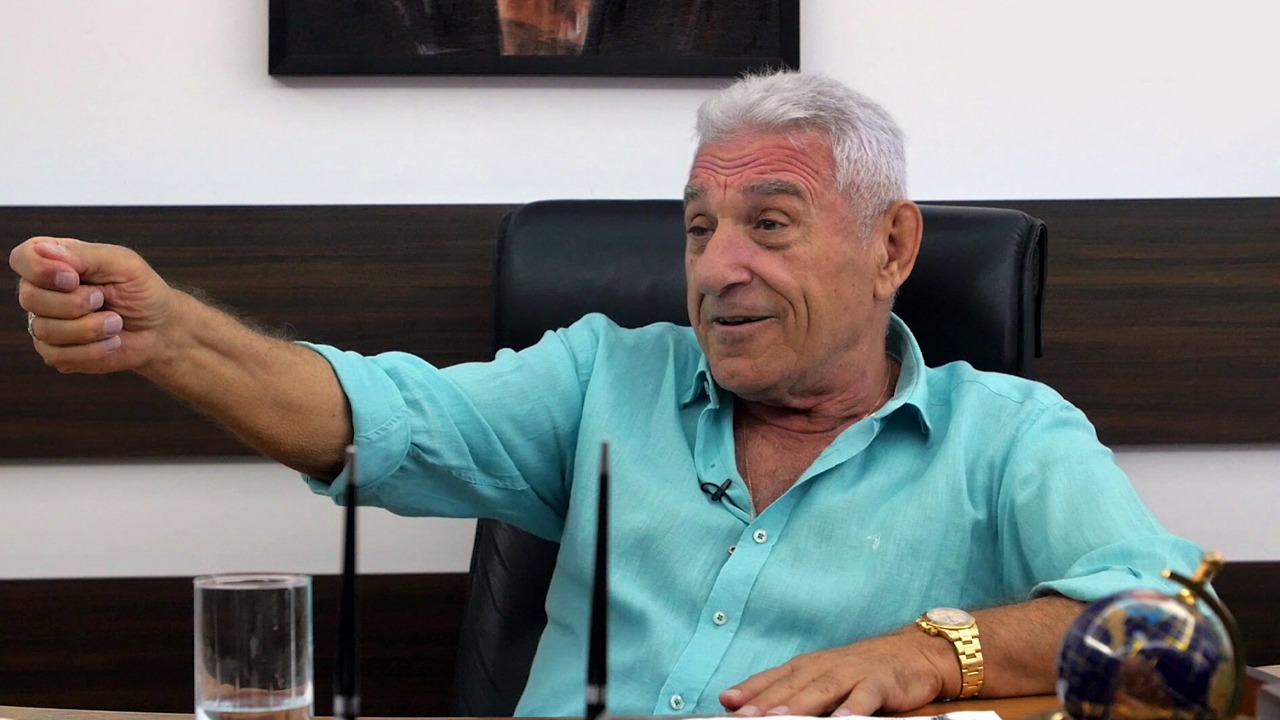 EXCLUSIV | Giovani Becali, dezvăluiri despre despărțirea cu scandal dintre Răducioiu și Janine: ”Am intrat în casă peste ea și i-am luat banii, că l-a tâlhărit. Blănurile i le-a tăiat, din gelozie”