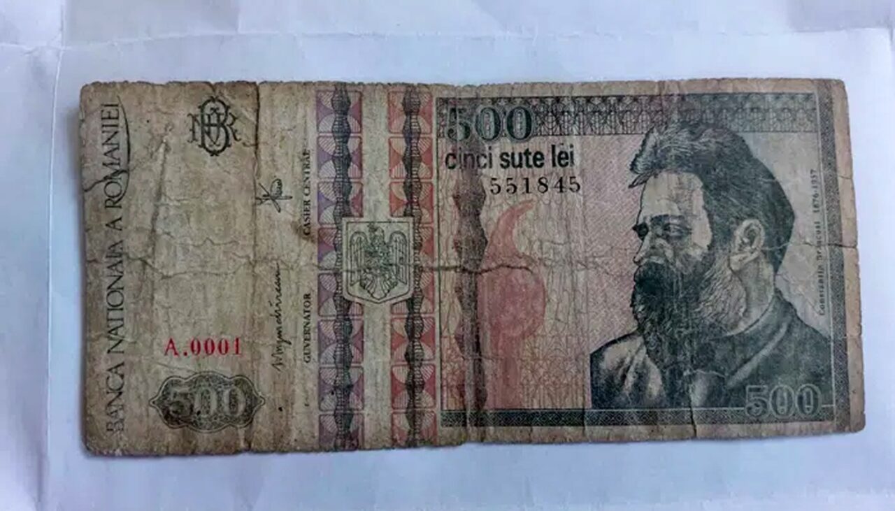 Caută pe acasă sau pe la părinți ori bunici! Colecționarii oferă 5.000 de euro pe această bancnotă românească din 1991