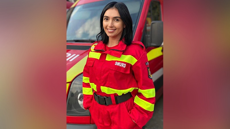 Andreea a salvat viața unui motociclist lovit de TIR: „Este voluntar SMURD, nu a stat pe gânduri și…” / Povestea emoționantă, dezvăluită pe pagina MAI