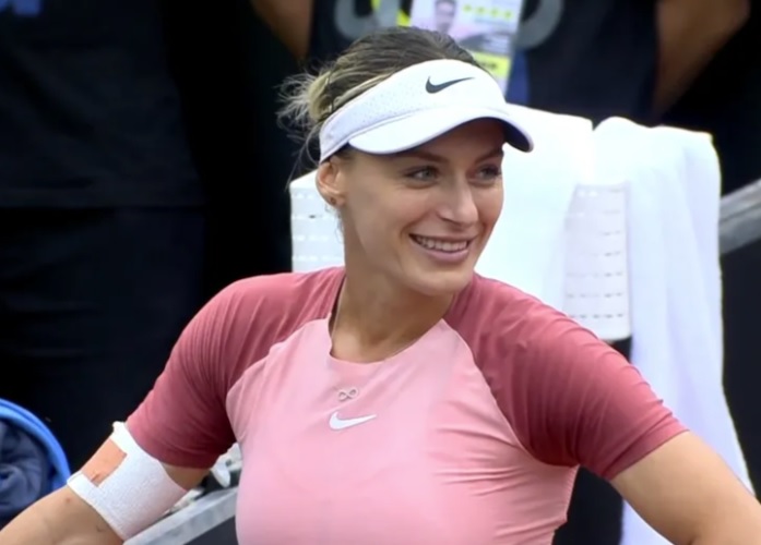 Duel românesc la Eastbourne! Ana Bogdan a învins-o pe Sorana Cîrstea și s-a CALIFICAT în optimi