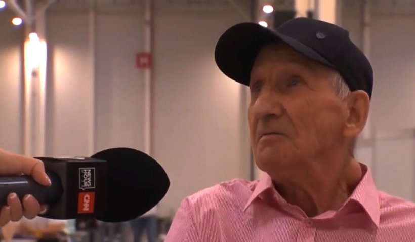 Un pensionar de 88 de ani s-a prezentat la examenul de admitere la Facultatea de Drept din Bucureşti: „Îmi doresc să reintru în câmpul muncii ca avocat”