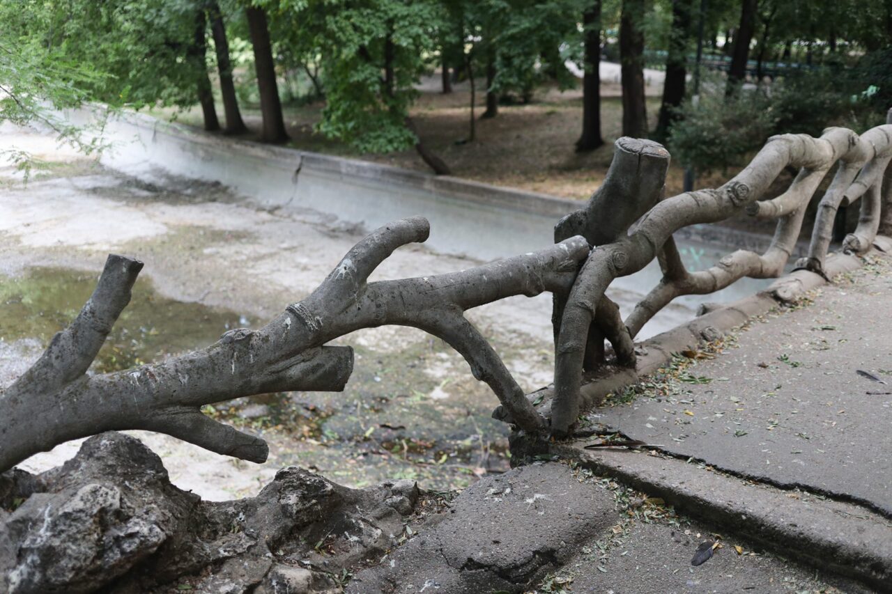 Prefectul Capitalei: „Parcul Cișmigiu arată de parcă ar fi abandonat de câțiva ani”