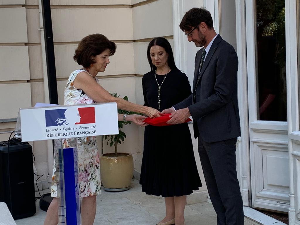 Fost președinte al Tribunalului București, decorat cu Legiunea de Onoare. Este primul judecător român care primește cea mai înaltă distincție a statului francez