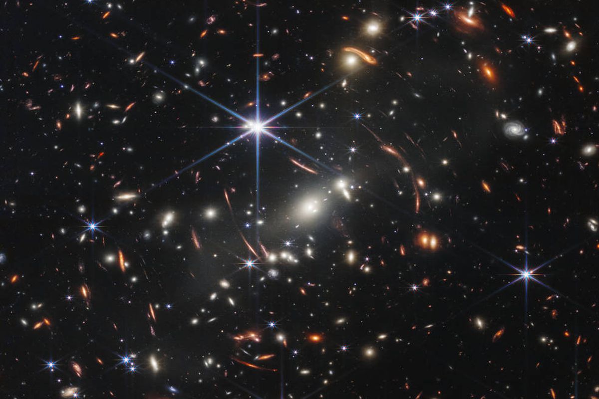 Vezi spațiul prin telescopul James Webb