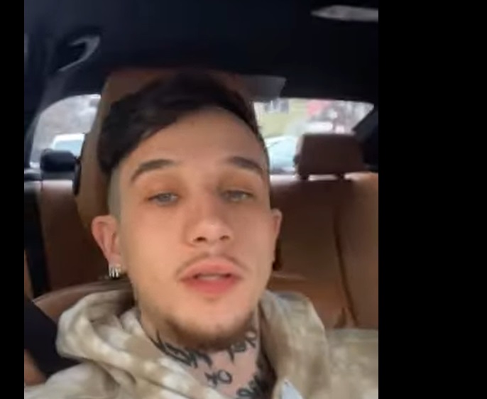 Cântăreţ de trap, arestat după ce a bătut un tânăr de 17 ani, pe o stradă din București