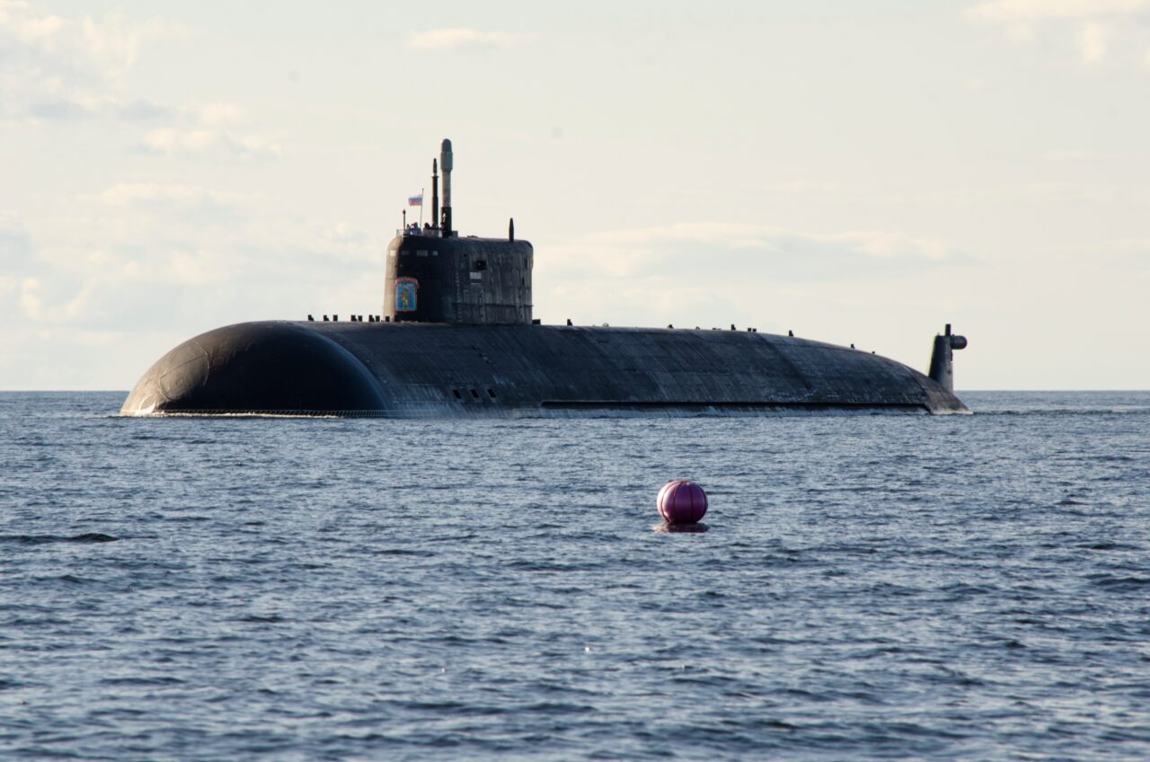 Marina rusă are de acum un nou submarin. Belgorod este cel mai lung submarin din lume