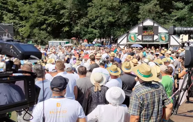 Trafic de droguri la festivalul de la Băile Tușnad, la care a fost prezent și premierul ungar Viktor Orban. Polițiștii BCCO au găsit ecstasy și cannabis