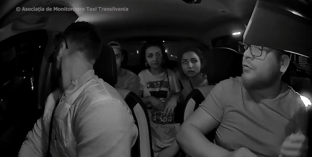 VIDEO | Un taximetrist din Cluj era cât pe ce să își piardă încasările.  „Mare bătaie le dădeam eu“. Care a fost modul de operare