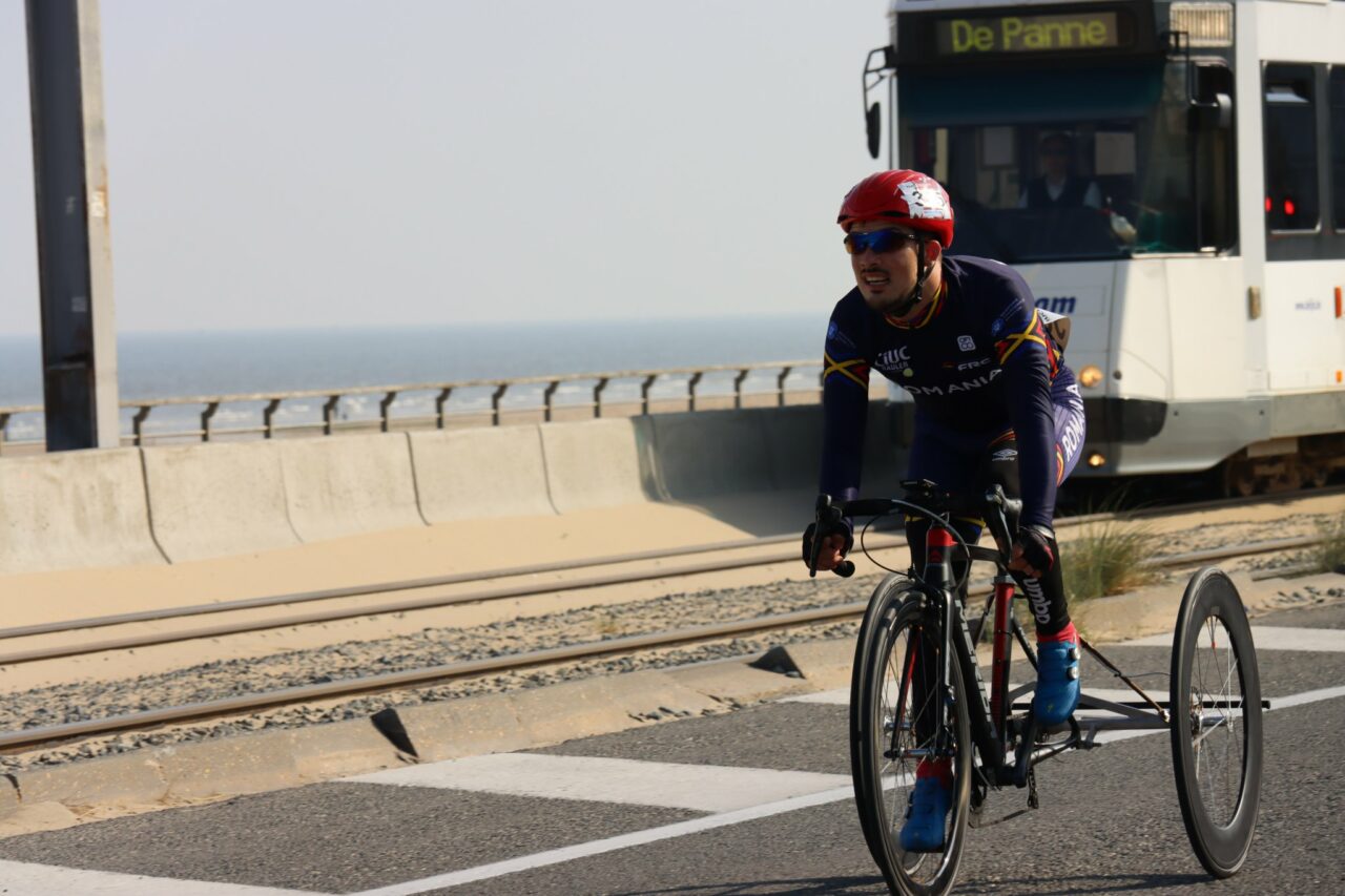 Comitetul Național Paralimpic, bun de plată! Un ciclist român cu dizabilități, interzis la Olimpiada de la Tokyo pentru că nu se poate îmbrăca singur!