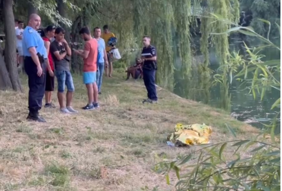 Tragedie în Parcul Tineretului din Capitală: Un tânăr de 25 de ani a murit înecat