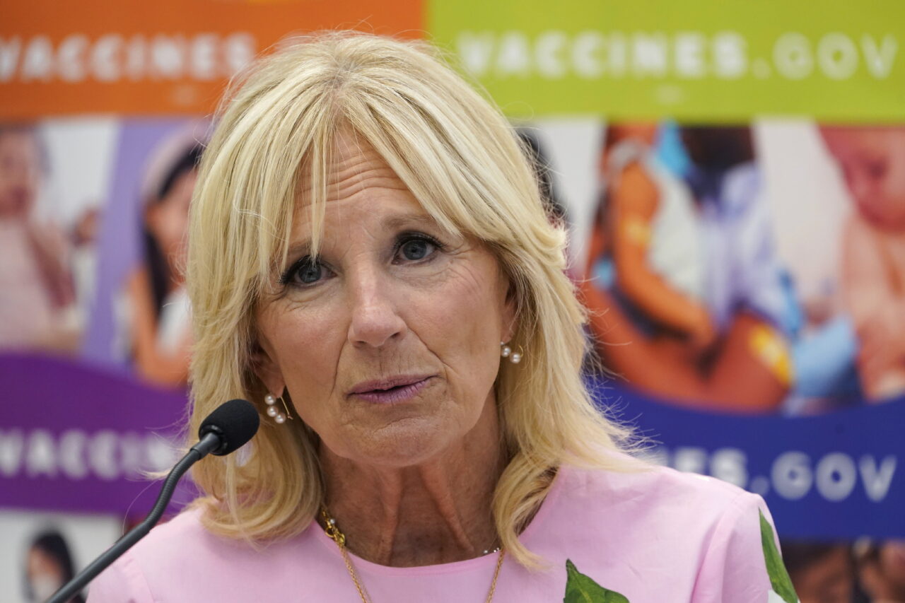 Prima doamnă a SUA a fost testată din nou pozitiv pentru COVID-19. Jill Biden fusese testată negativ în urmă cu câteva zile