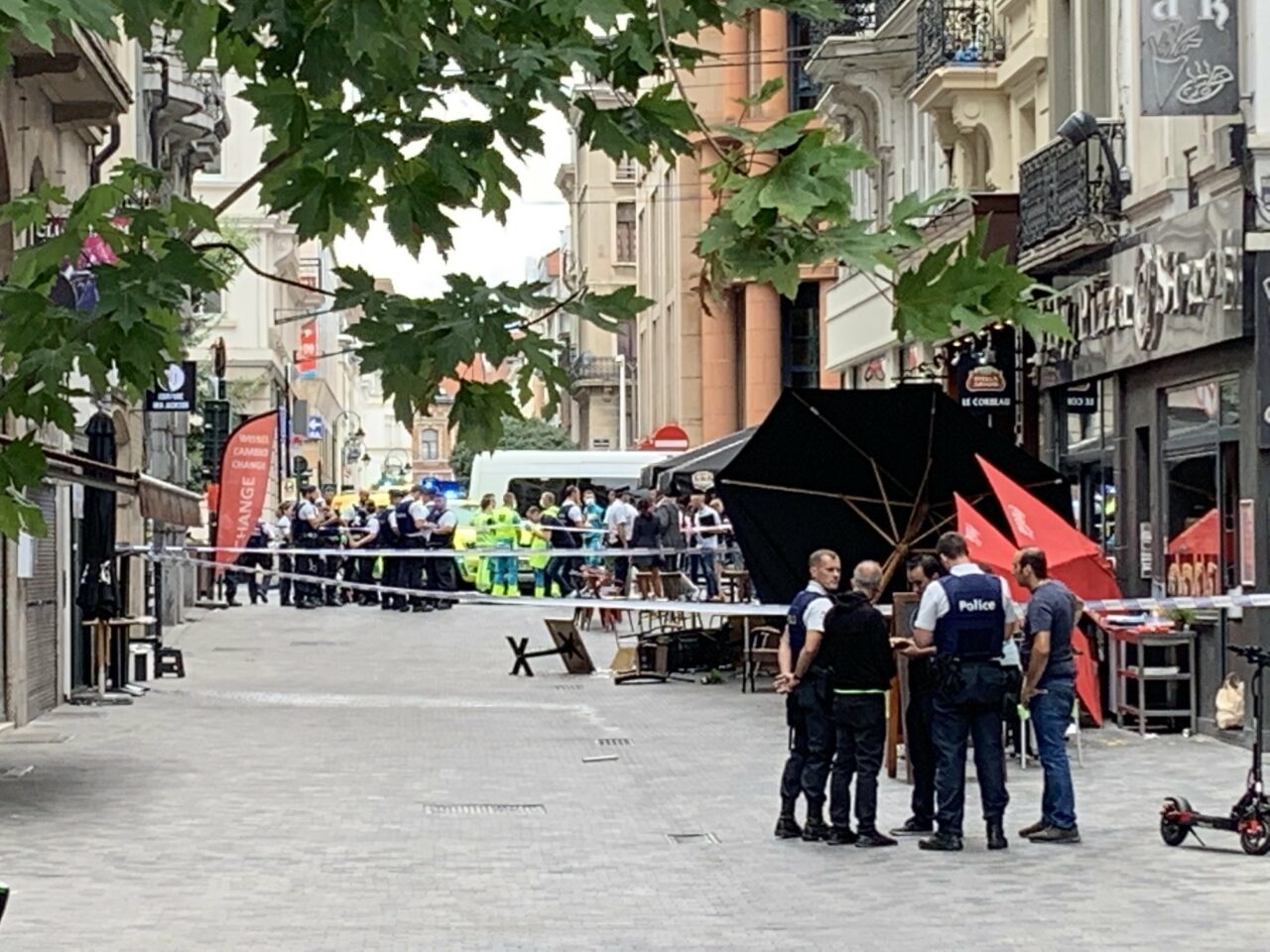 Un șofer a intrat cu duba într-o terasă din Bruxelles