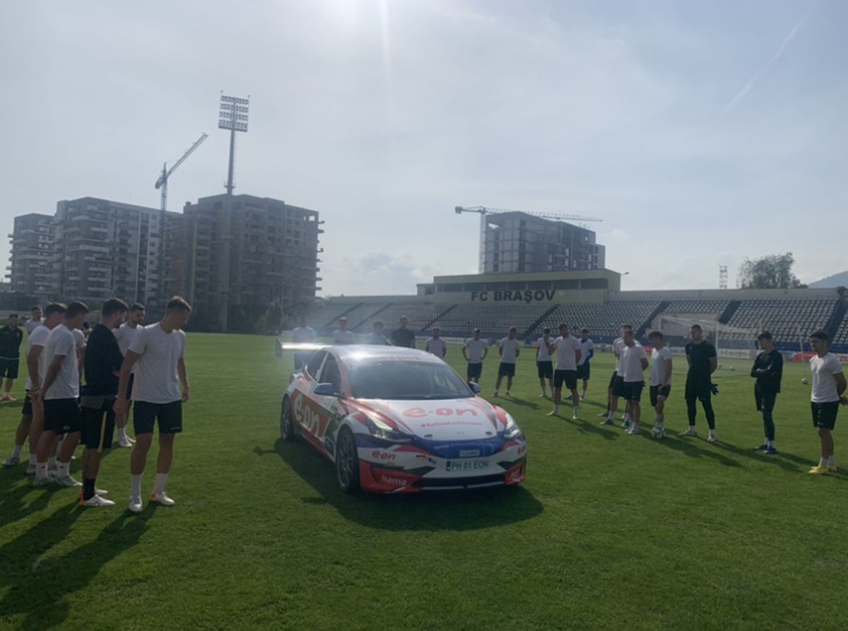 Stupoare la antrenamentul lui Dan Alexa! A intrat cu Tesla în poartă!