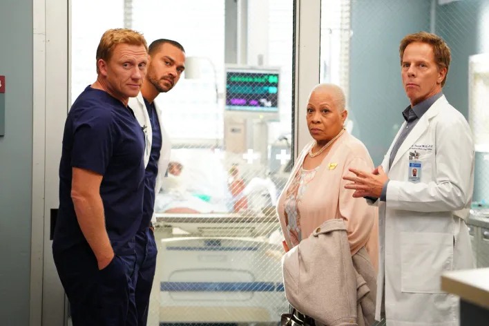A murit starul serialului ”Grey’s Anatomy”. Denise Dowse s-a stins din viață la 64 de ani