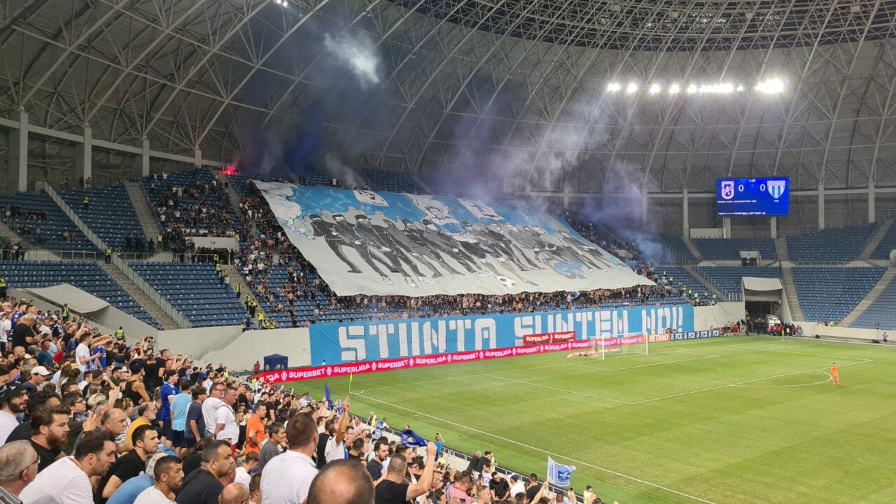 Superliga, împărțită în două tabere! Șeful arbitrilor îl apără pe Istvan Kovacs, mulți văd o viciere de rezultat în derby-ul Craiovei. „Cei din VAR i-au spus să nu dea penalty, dar el nu a vrut”