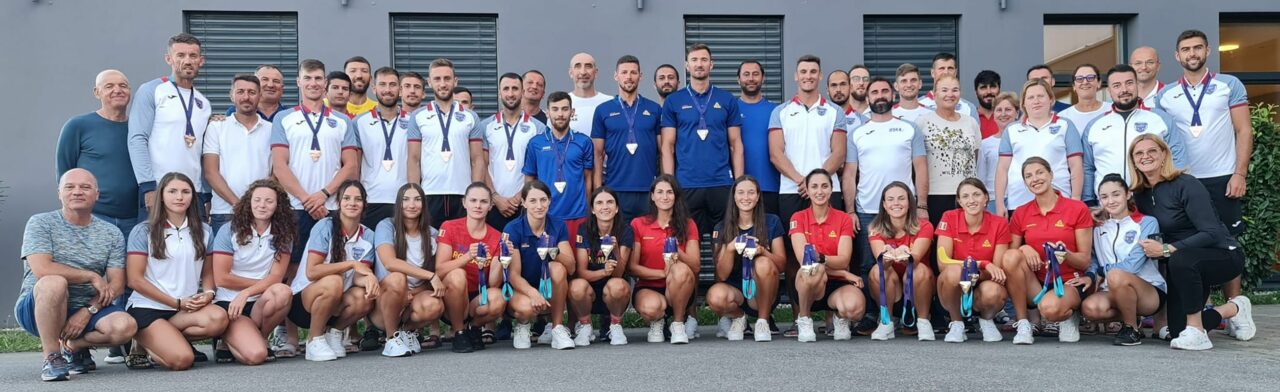 România a câștigat aurul la Campionatele Europene de canotaj în proba feminină de 8+1