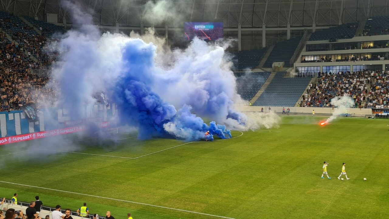 Trei penalty-uri în derby-ul Craiovei, FC U 1948 – CS Universitatea, și puțin fotbal! Meciul a fost la un pas să fie întrerupt de arbitrul Istvan Kovacs în partea secundă