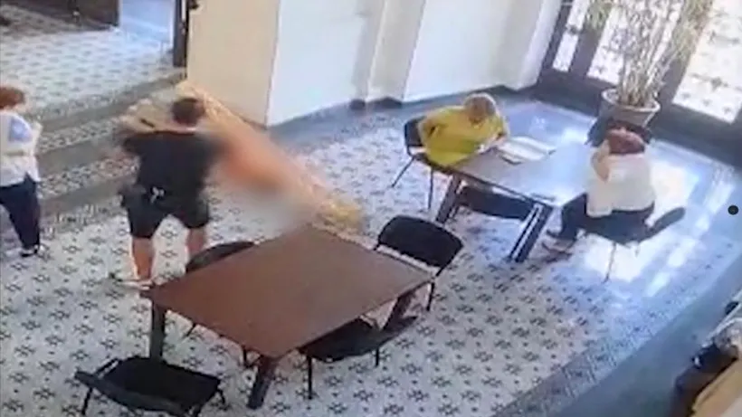 Prima reacție a lui Nicușor Dan după ce un copil a fost grav rănit în sediul Primăriei. Ce decizie a luat edilul
