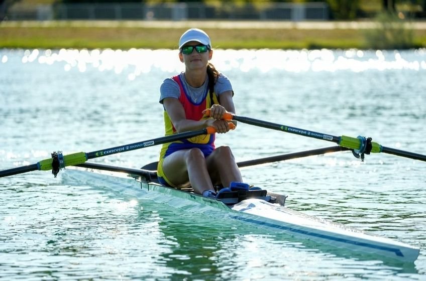 Aur pentru România! Ionela Cozmiuc, campioană europeană la simplu vâsle feminin categorie uşoară / E al patrulea aur pentru România și a şaptea medalie în total