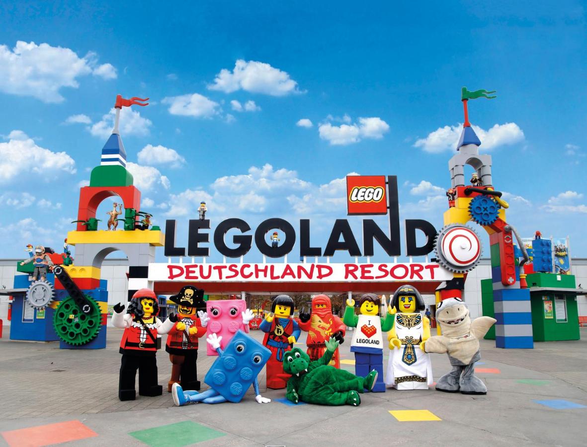 Accident grav la parcul Legoland din Germania. Zeci de persoane au fost rănite, după ce două rollercoastere s-au ciocnit