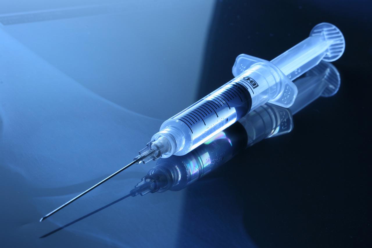 Vaccin anti-cancer, dezvoltat de cercetătorii italieni. „Primele studii clinice sunt foarte promiţătoare”