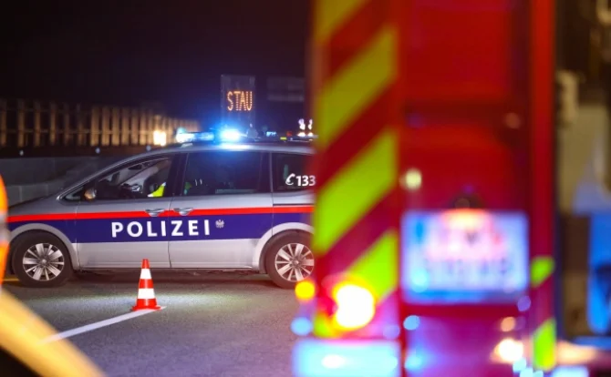 Româncă stabilită în Austria, ucisă de soț sub ochii fiului de 3 ani. Alți doi copii își așteptau mama acasă