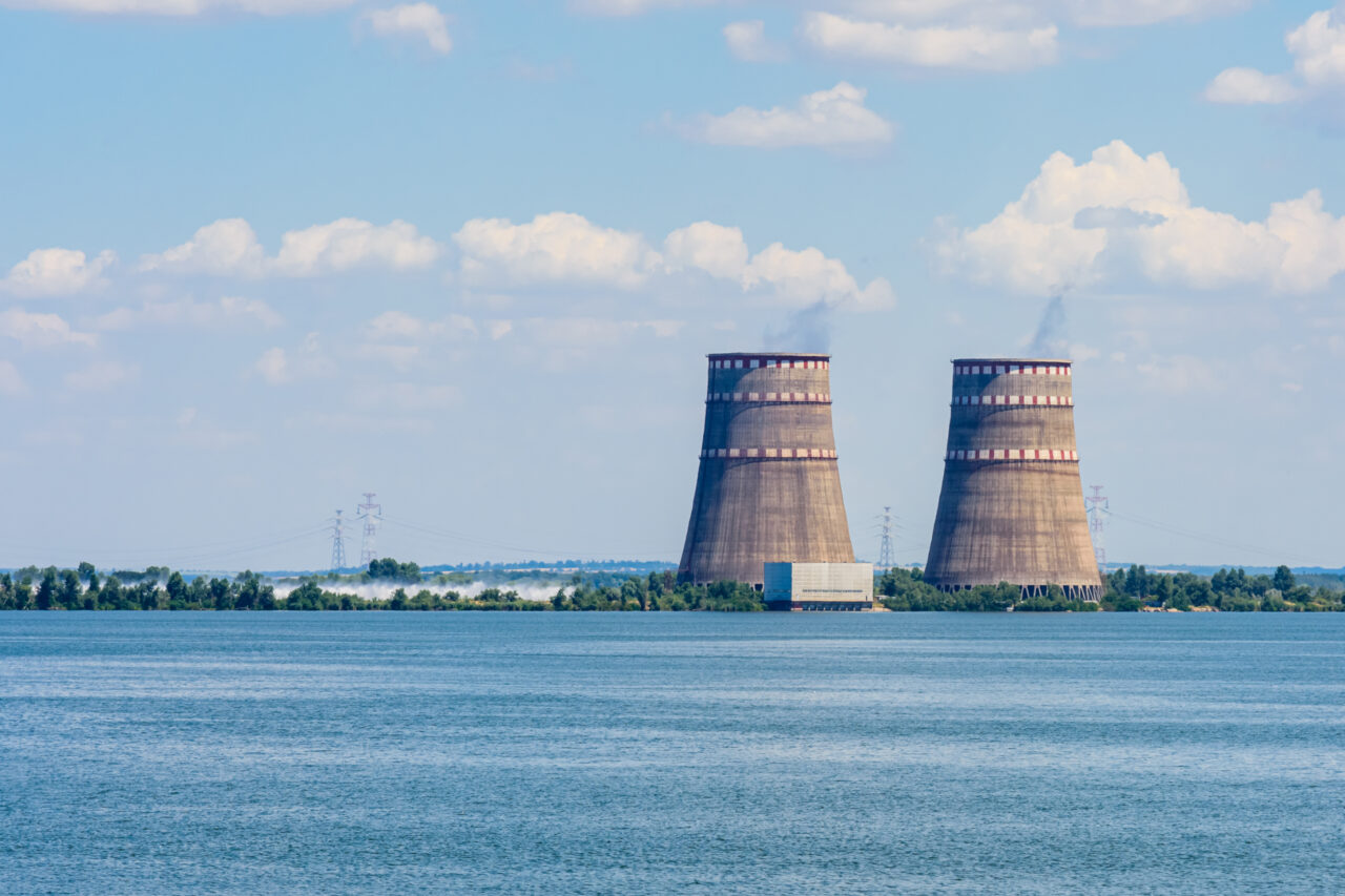 Pericol de catastrofă?! Se fac evacuări în jurul centralei nucleare de la Zaporojie