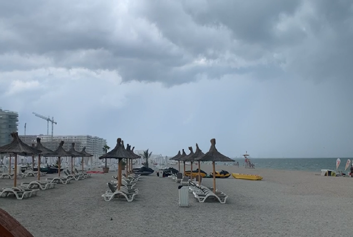VIDEO | Avertizare de grindină și vijelii la malul mării. A fost emis un mesaj RO-Alert