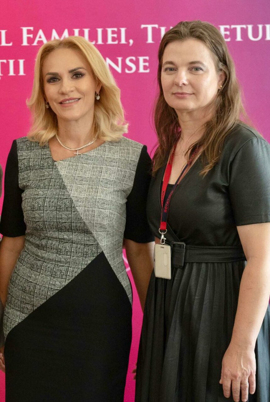 Gabriela Firea sare în ajutorul mămicilor minore: „Ne dorim cifre crescute ale natalităţii, dar nu aşa”