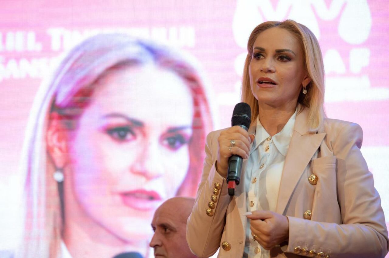 Gabriela Firea, după dezbaterea națională ”Pactul pentru Tineri”: ”Copiii care riscă abandonul școlar sunt problema noastră, a întregii societăți