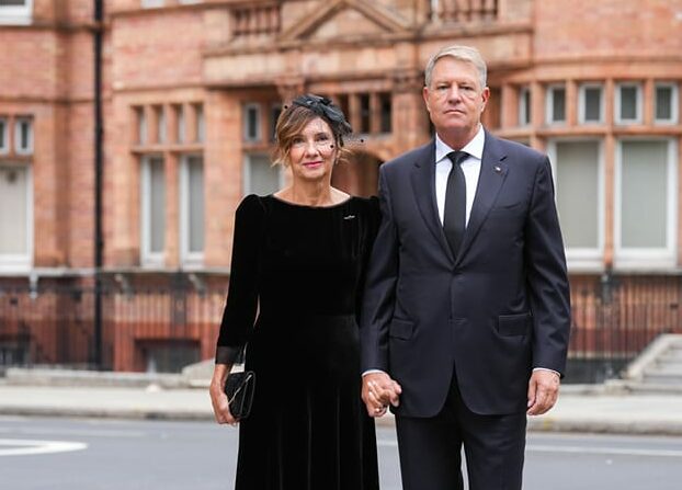 Klaus și Carmen Iohannis, la funeraliile Reginei Elisabeta a II-a: „Suntem alături de poporul britanic și de Familia Regală în această perioadă de adâncă durere”