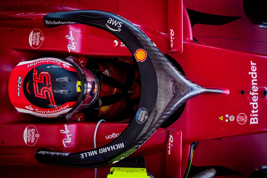 Compania românească Bitdefender a devenit partener global de securitate cibernetică al Scuderiei Ferrari în Formula 1