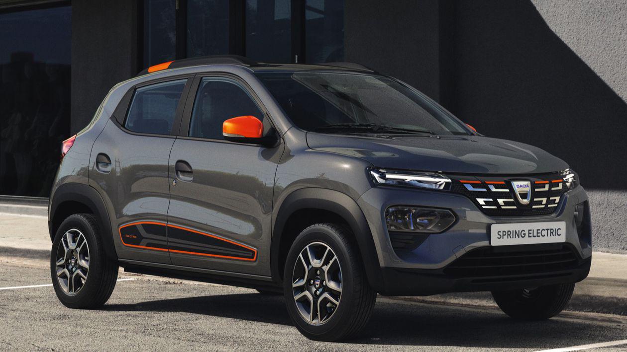 EXPERIENȚA unui șofer care a parcurs aproape 1800 de kilometri cu Dacia Spring în România. Cât l-a costat drumul