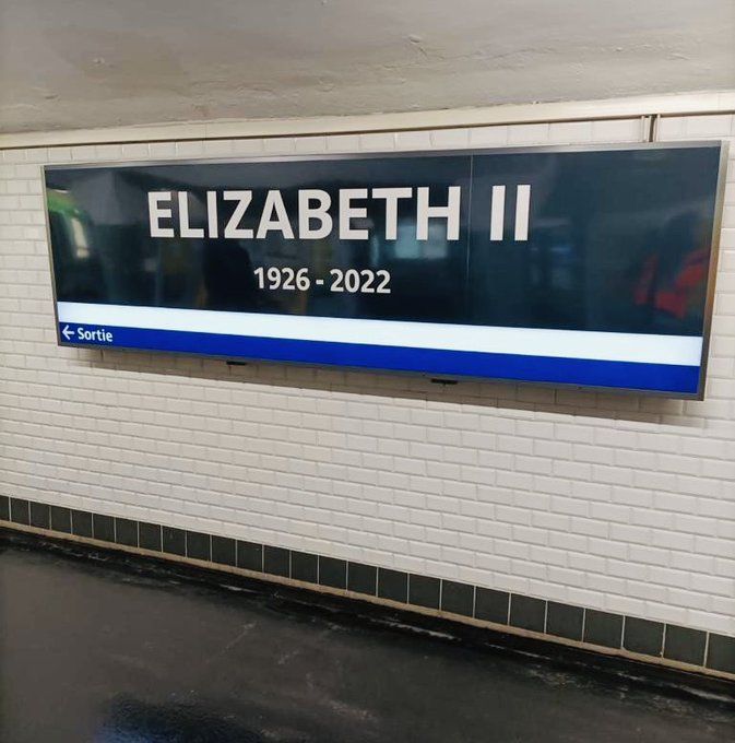 Stație de metrou din Paris, redenumită „Elizabeth II” în ziua funeraliilor