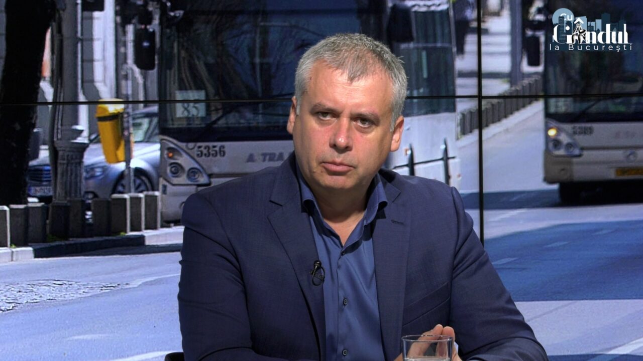 EXCLUSIV | Cum „fentează” munca sute de șoferi STB pe timpul verii. Director STB: „Își iau concedii medicale. Am sesizat Colegiul Medicilor” | VIDEO