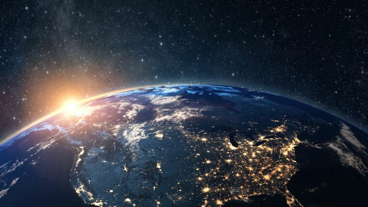 Martin Rees, un astronom regal, a prezis viitorul planetei. La ce ar trebui să se aștepte omenirea