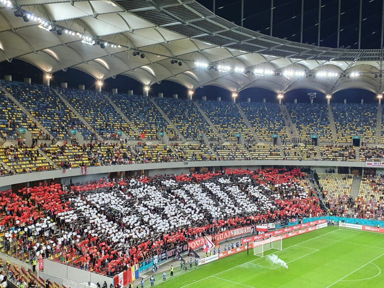 Fotbaliștii și FANII lui Dinamo s-au întâlnit după vestea anului 2023: Dinamo s-a vândut! „Suntem optimiști”