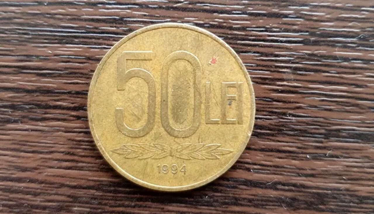 Ai cumva acasă monede de 50 de lei cu chipul lui Cuza, din anii ’90? Colecționarii le evaluează acum la 100.000 de euro per bucată!