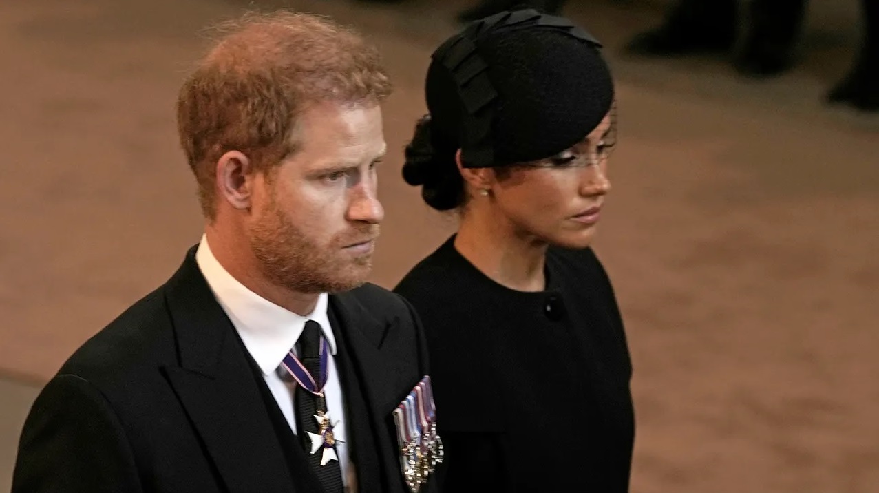 Prinţul Harry şi Meghan Markle, supăraţi fiindcă Regele Charles al III-lea a refuzat să le acorde copiilor lor titlul de Alteţă Regală