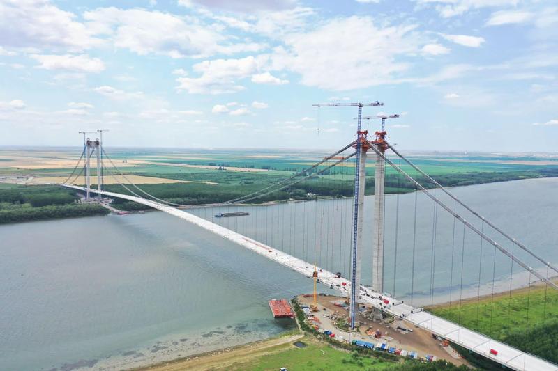 Construcția podului de la Brăila va fi suspendată. Când vor fi reluate lucrările