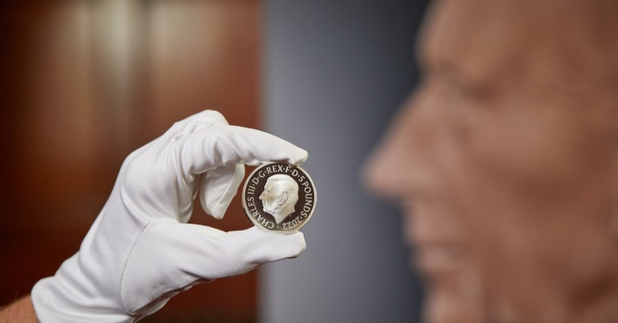 A fost dezvăluit portretul regelui Charles III pentru viitoarele monede. Când vor intra în circulație