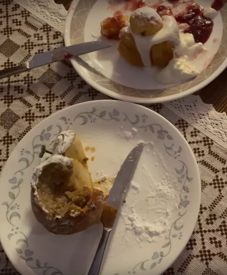 Ultima fiță! Papanași cu foiță de AUR. Unde se găsesc și cât costă