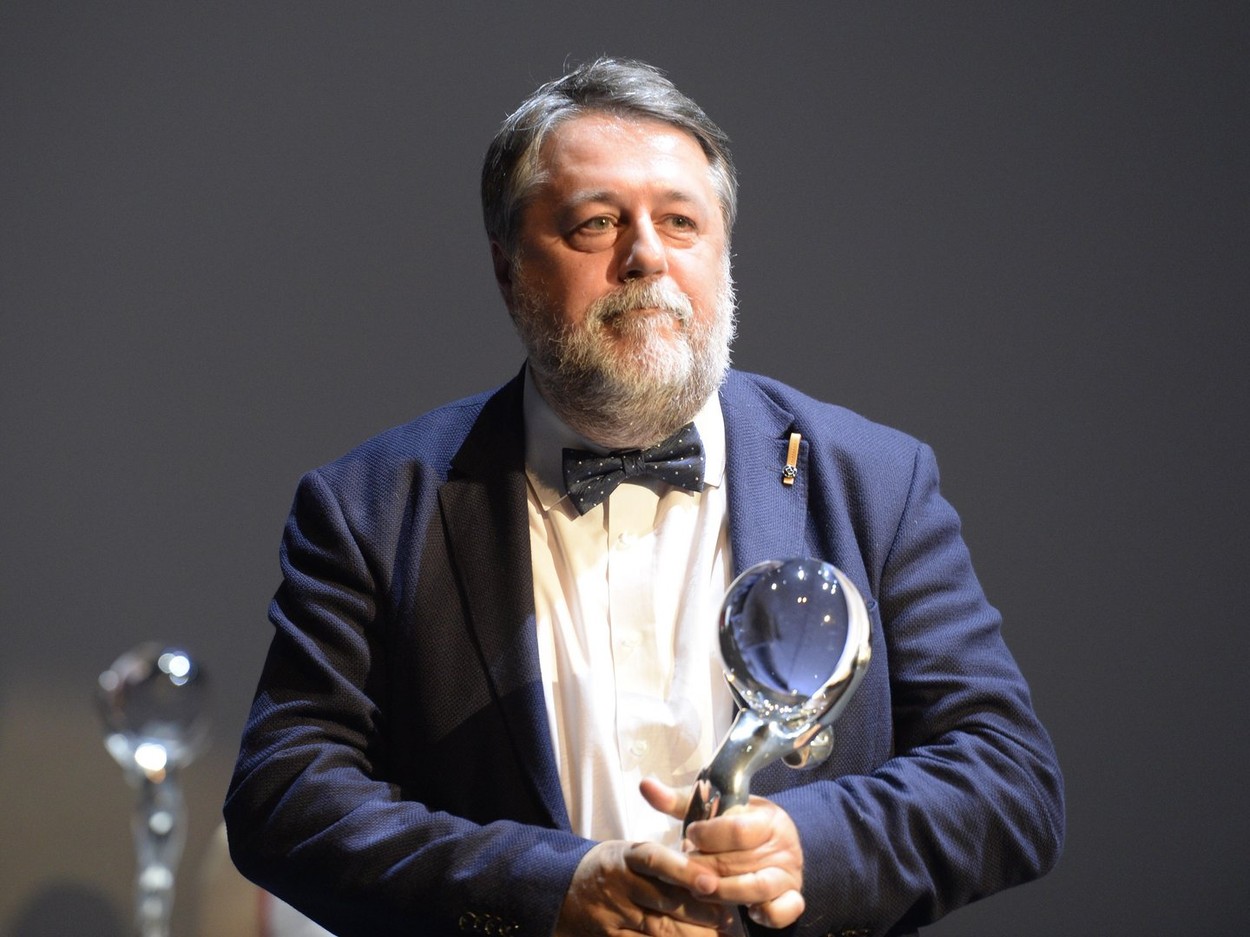 ”Război” la vârful cinematografiei din Rusia | Unul dintre cei mai importanți realizatori de documentare, dat în urmărire internațională după o plângere făcută de regizorul Nikita Mihalkov