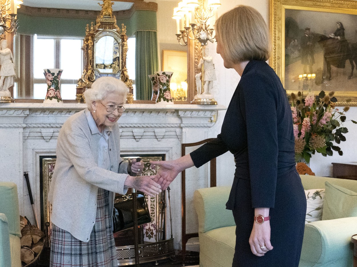 Fotograful care a surprins ultimele imagini cu Regina Elisabeta dezvăluie conversația cu regretata suverană britanică
