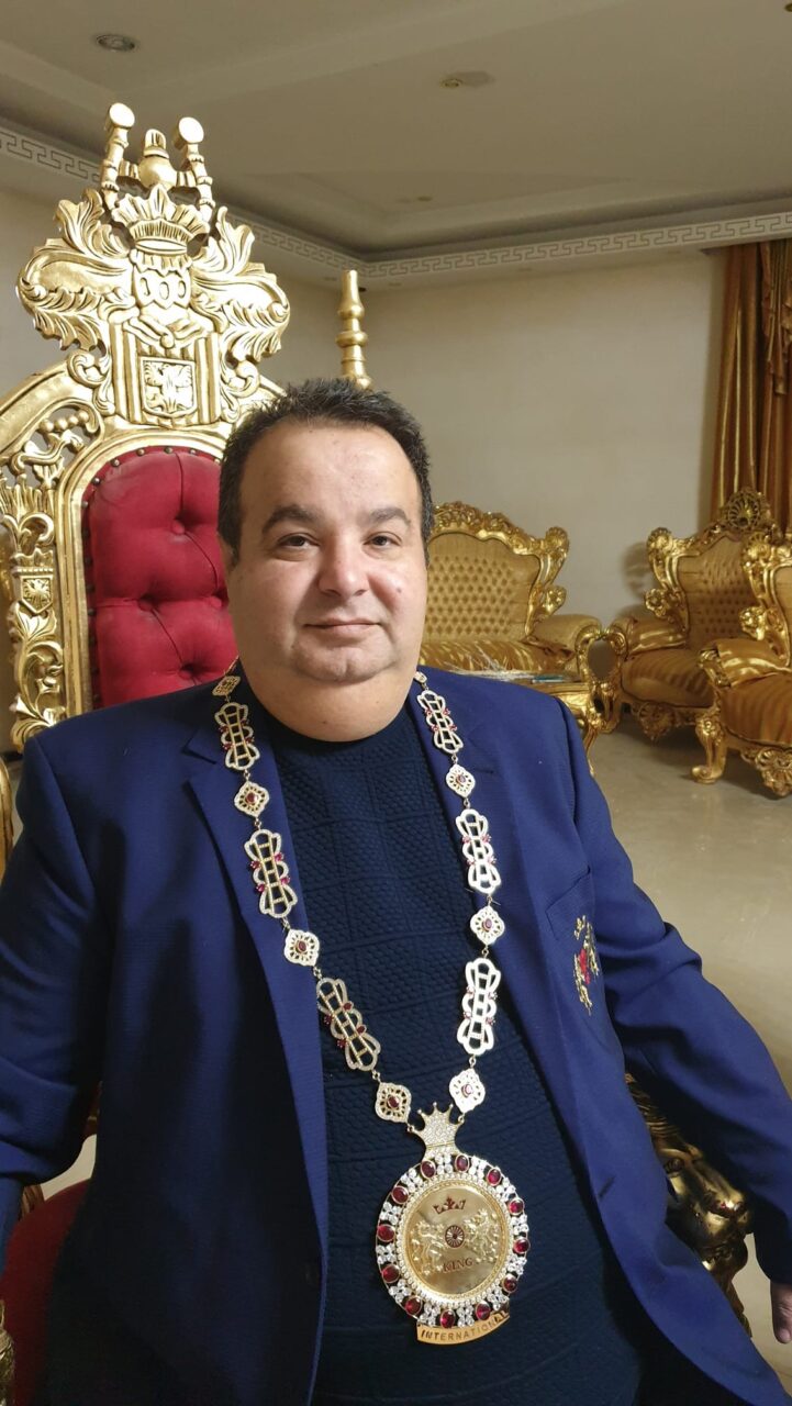 Dorin Cioabă anunță că va da în judecată Biserica Ortodoxă Română. Motivul invocat de autointitulatul REGE al romilor