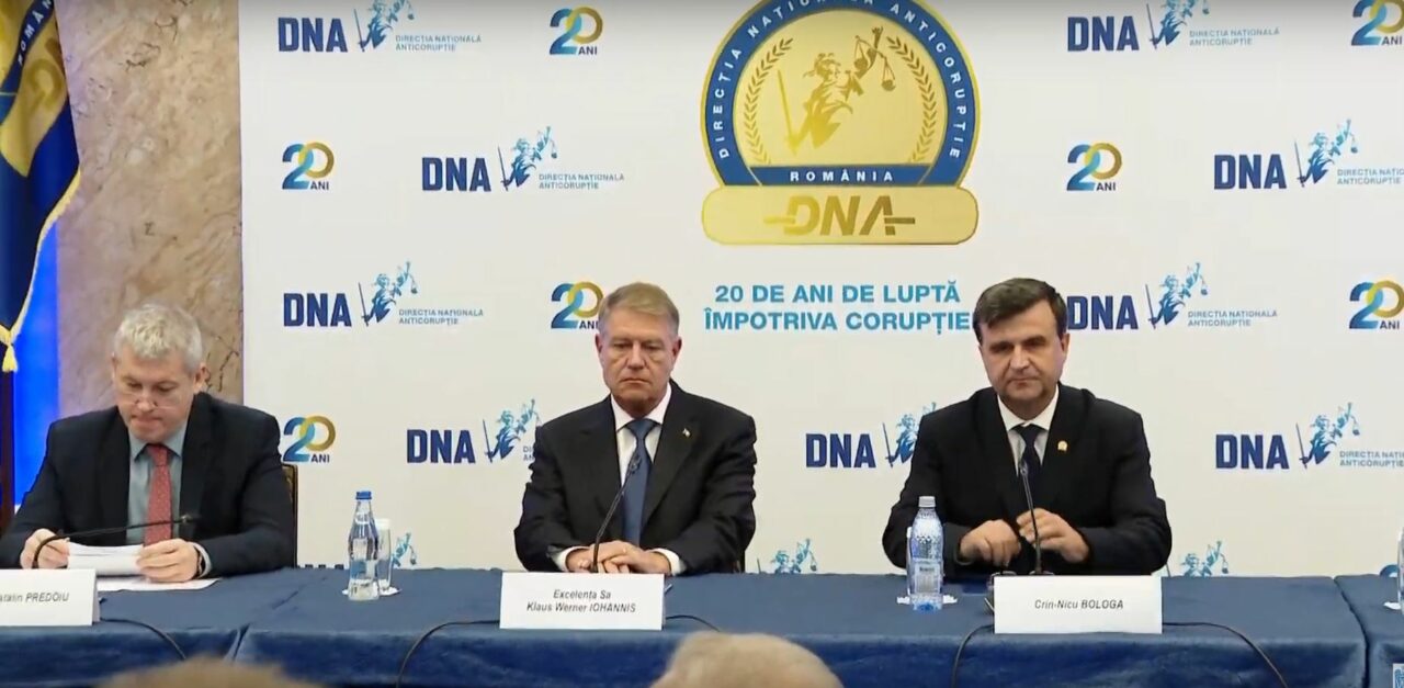 VIDEO | 20 de ani de DNA. Klaus Iohannis: „Instituția a devenit un reper în Europa” / Crin Bologa: „Avem în lucru dosare cu prejudicii de 4 miliarde de euro”