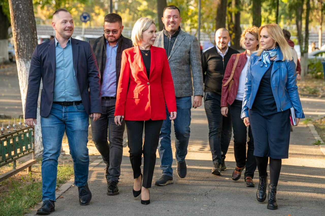 Gabriela Firea, după dezbaterea femeilor social-democrate: „Femeile sunt puternice, remarcabile și multe dintre ele excelează în domeniile în care activează”